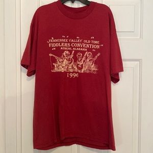 Vintage graphic t